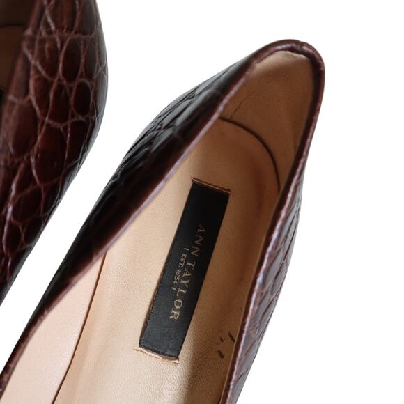 Ann Taylor Womens Leather Pumps Size 8 Faux Croc Embossed Brown Classy Heels - Picture 8 of 12